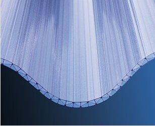 Golfplaat 3-wandig polycarbonaat 6mm dik 177/51 183x110cm