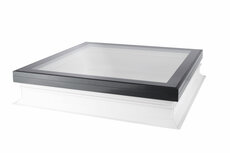 Velux lichtkoepel HR++ vlak glas | vast | 70x70cm Velux lichtkoepel HR++ vlak glas | vast | 70x70cm